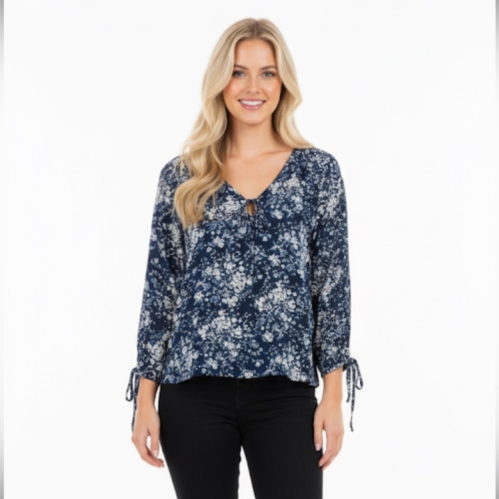 Everly size large oversized blue floral boho top